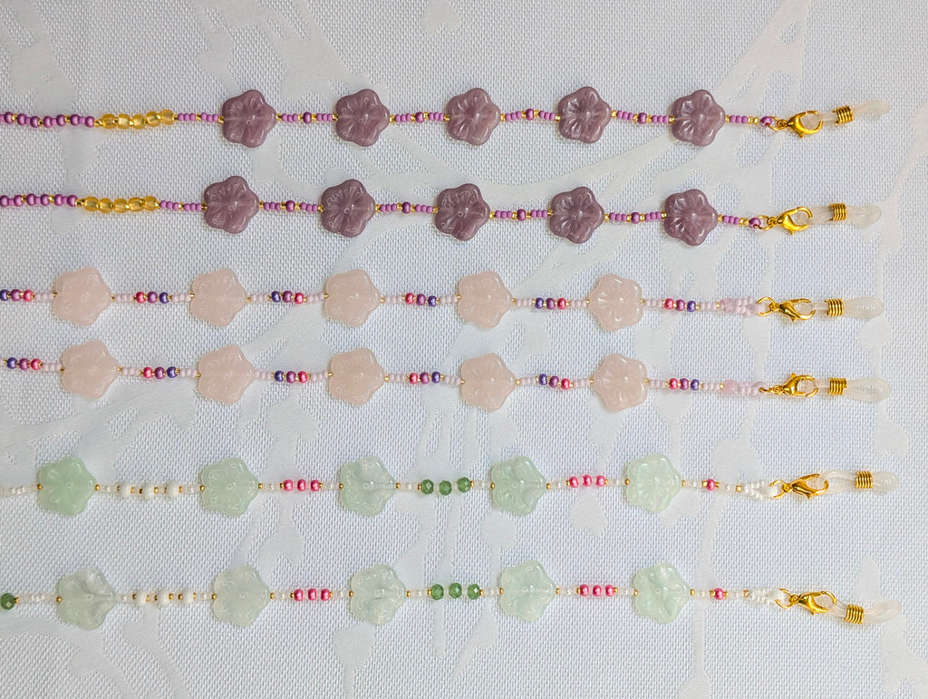 Eyewear Chain with Floral Beads