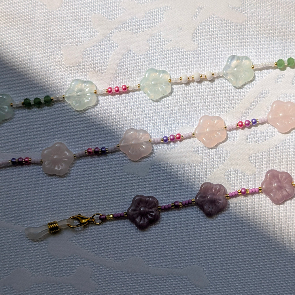 Eyewear Chain with Floral Beads