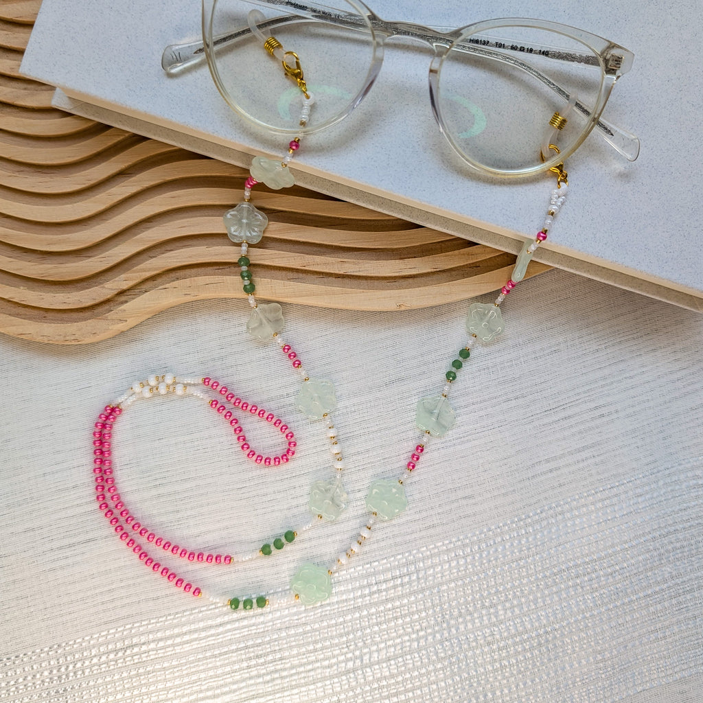 Eyewear Chain with Floral Beads